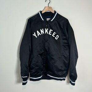 Mitchell & Ness Satin New York Yankees Jacket